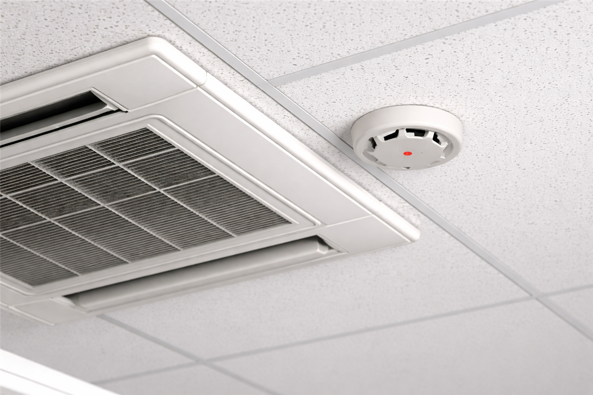 エアコン直近の感知器設置状況